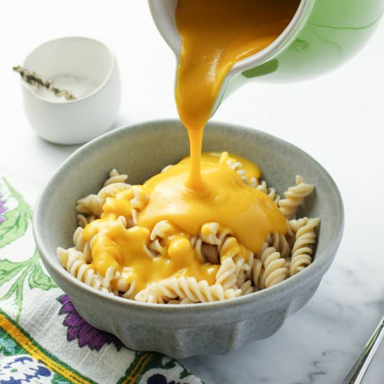 Healthy Vegan Cheese Sauce