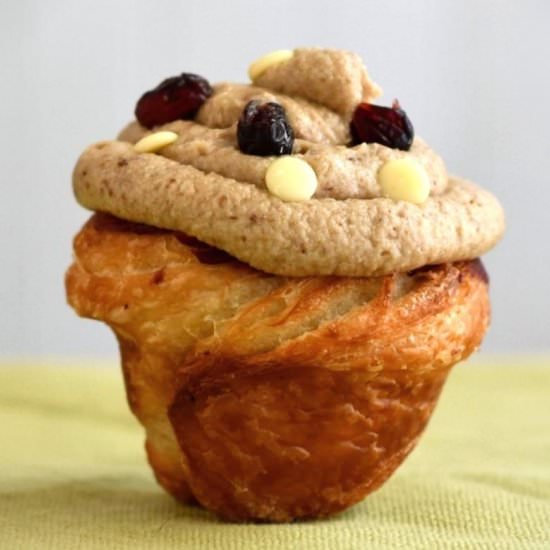 Healthy Date and Cashew Frosting