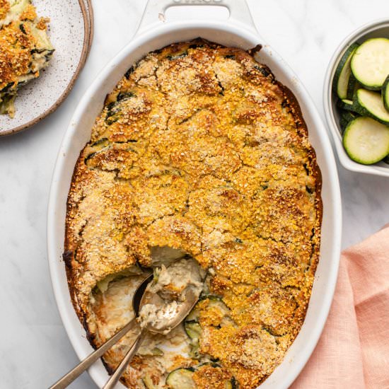 CHEESY VEGAN ZUCCHINI GRATIN