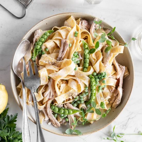 chicken pappardelle in lemon cream