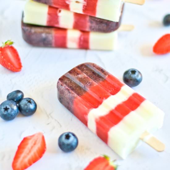 VEGAN BERRIES POPSICLES