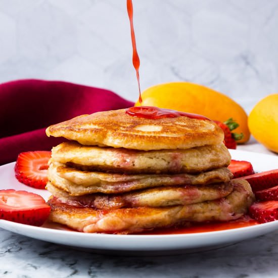 Mango Pancakes with Strawberry Sauc
