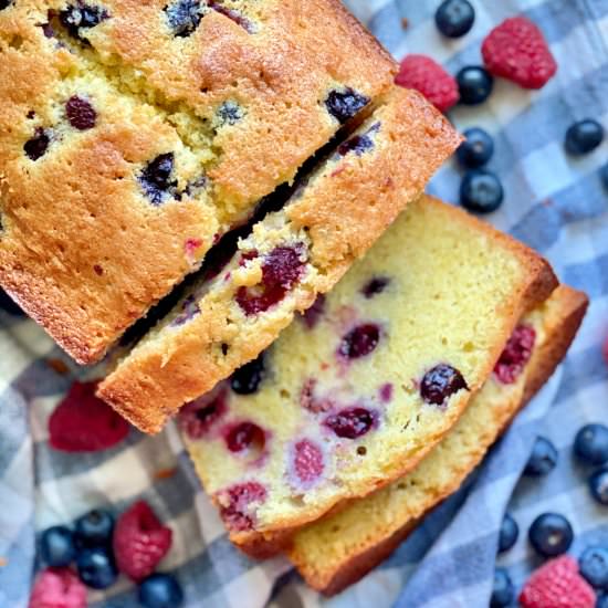 Berry Cornmeal Pound Cake