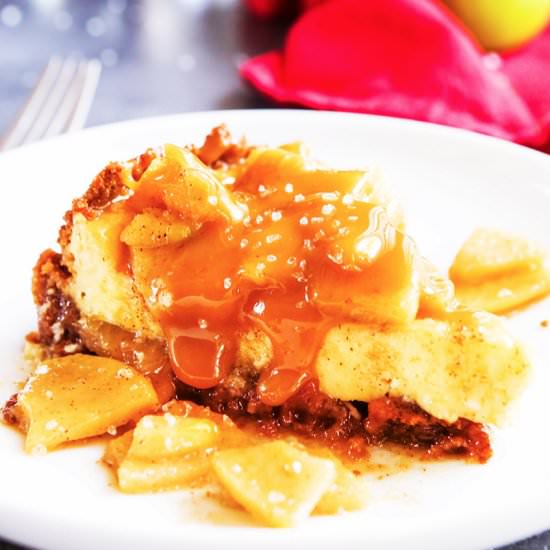 Salted Caramel Apple Cheesecake