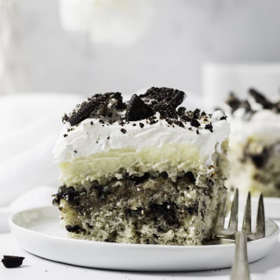 Cookies ‘n Cream Poke Cake