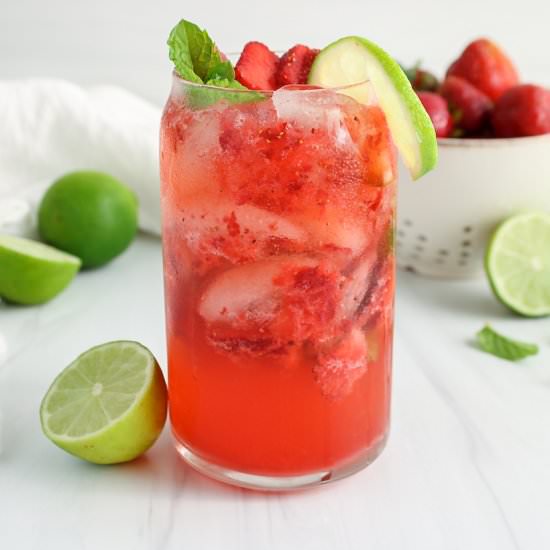 Virgin Strawberry Mojito