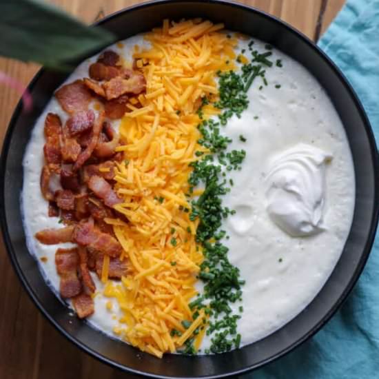 Keto Cauliflower Soup