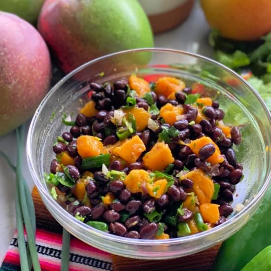 Black Bean Mango Salad