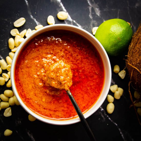Sweet and Spicy Peanut Sauce