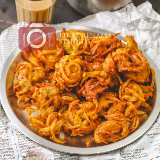 Peyaji or bengali style onion bhaji