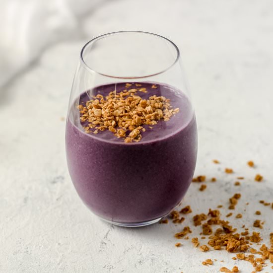 Blueberry Crisp Smoothie
