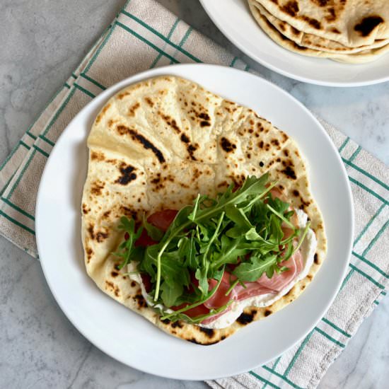 Easy Italian Skillet Flatbread