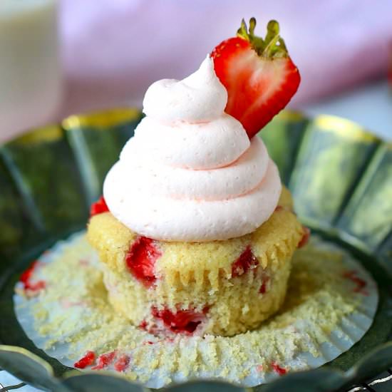 Gluten Free Strawberry Cupcakes