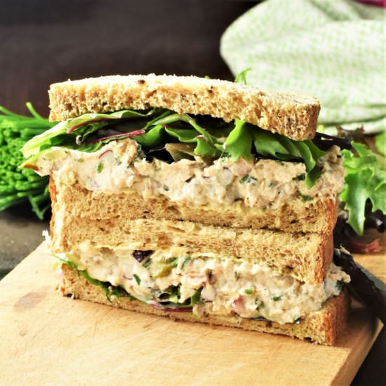 Salmon Salad Sandwich (No Mayo)