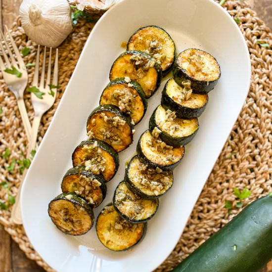 Spanish Vinegar & Garlic Zucchini
