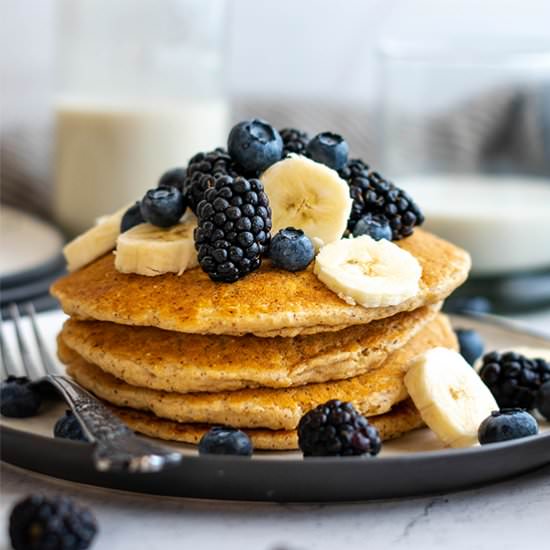Vegan Oat Pancakes