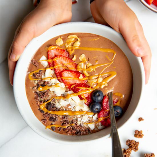 Chocolate Protein Smoothie Bowl