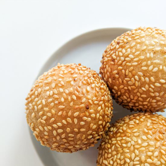 Perfect Golden Vegan Sesame Balls