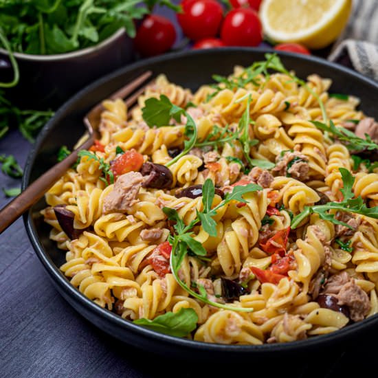 Easy Anchovy and Tuna Pasta