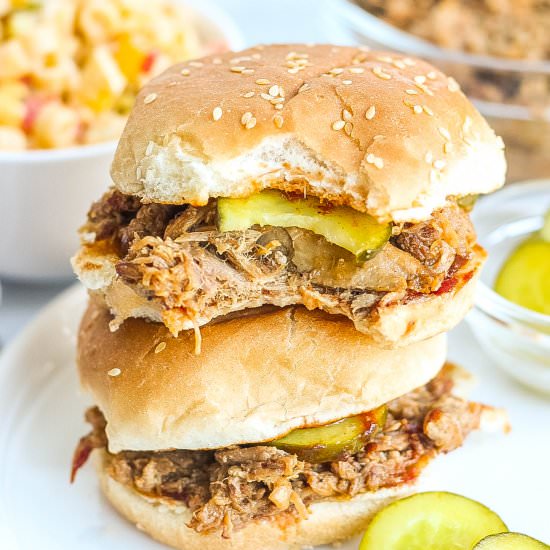 Dutch Oven Pulled Pork Sandwiches