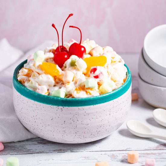 Easy Ambrosia Salad with Cool Whip