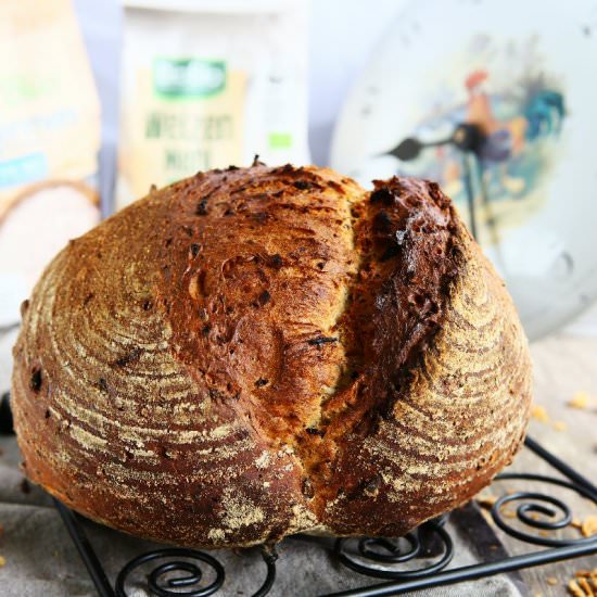 Crispy Fried Onion Seed Bread