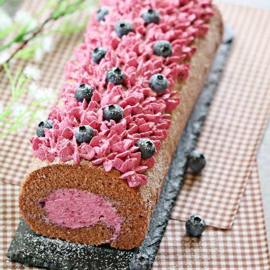 Blueberry Swiss Roll