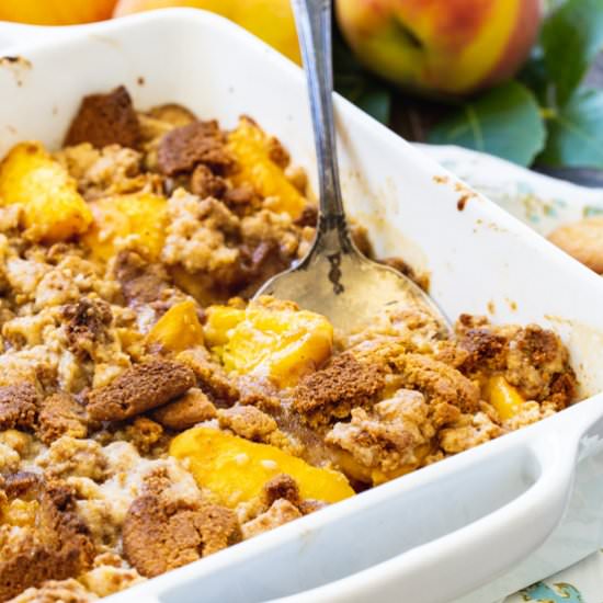 Peach Gingersnap Crisp