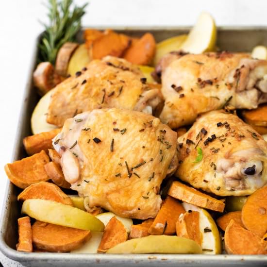 Chicken with Sweet Potatoes & Apple