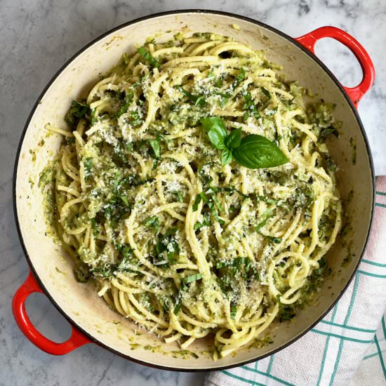 Pasta with Zucchini Sauce