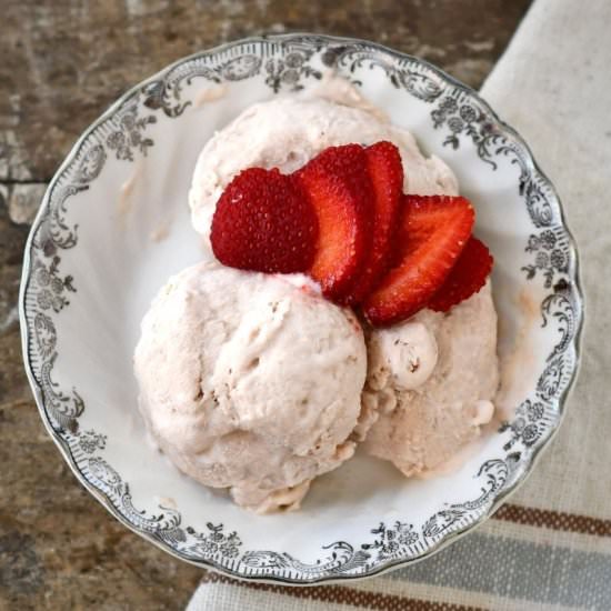 Banana-Sweetened Ice Cream