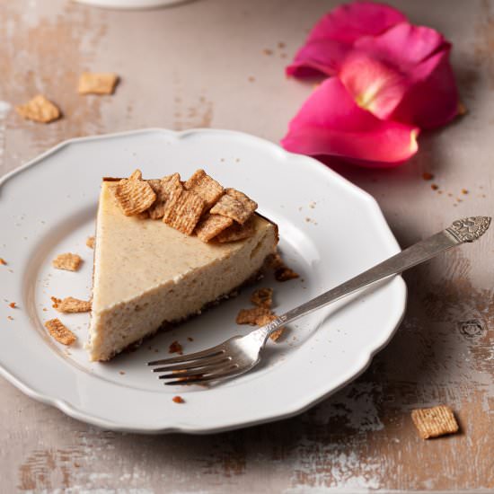 Cinnamon Toast Crunch Cheesecake