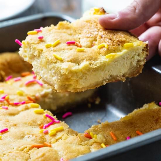 Sugar Cookie Cheesecake Bars