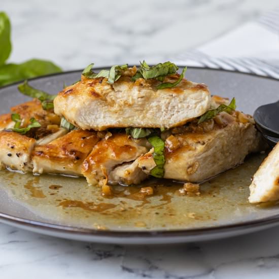 20 Minute Garlic Basil Chicken