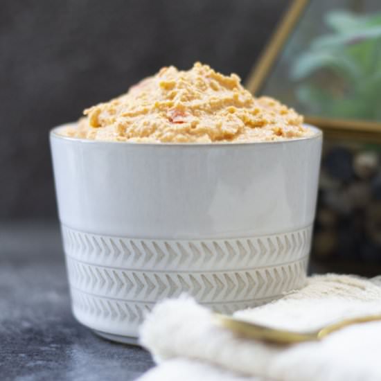 Vegan Roasted Red Pepper Hummus