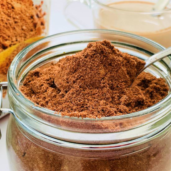 Healthy Homemade Hot Chocolate Mix