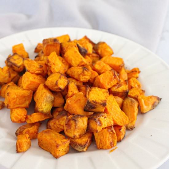 Crispy air fryer sweet potatoes