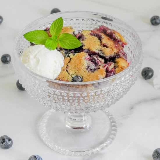 Simple Blueberry Cobbler