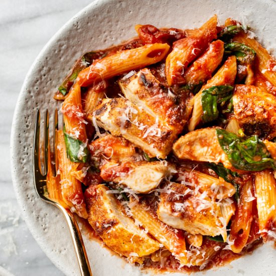 spicy chicken pasta