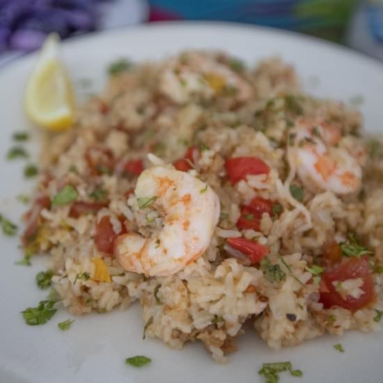 Arroz con chorizo y camarones