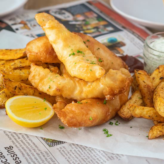 CRISPY BEER BATTERED FISH