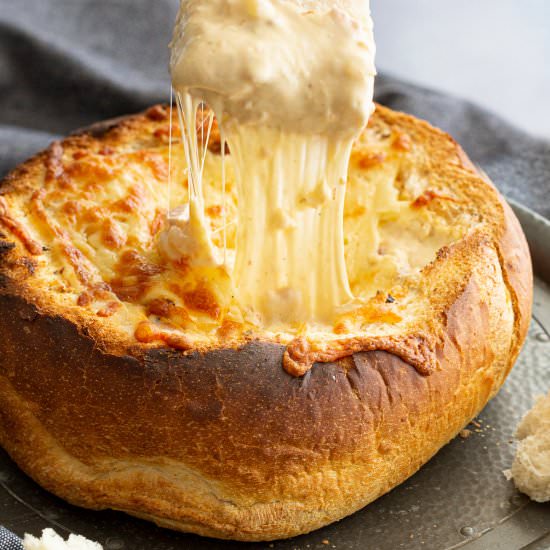 Cheese and Bacon Cob Loaf Dip