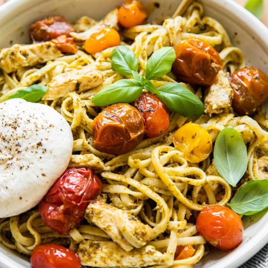 Chicken Tomato Pesto Burrata Pasta