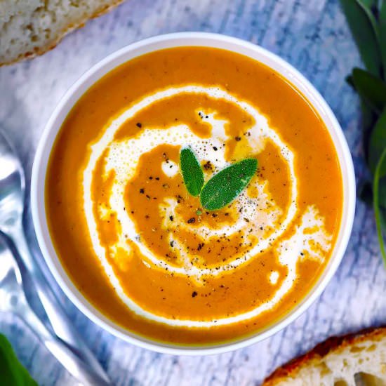 Creamy Pumpkin Sage Soup