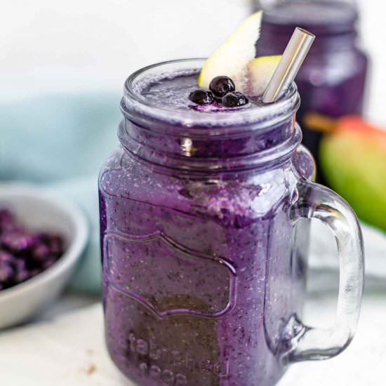 Blueberry Pear Smoothie