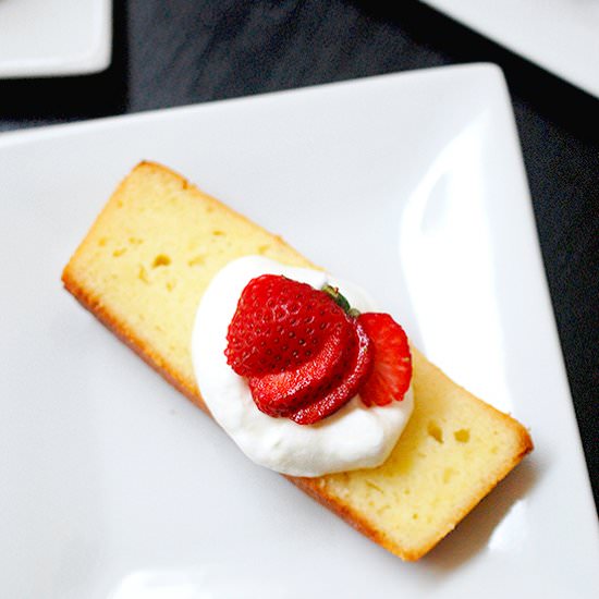 Classic pound cake