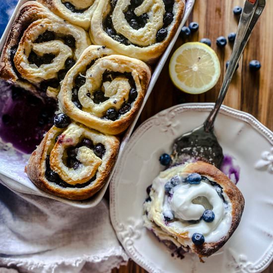 Blueberry Sweet Rolls