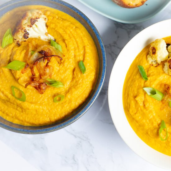 Thai Coconut Cauliflower Soup