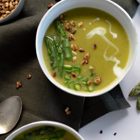 Vegan & Gluten Free Asparagus Soup