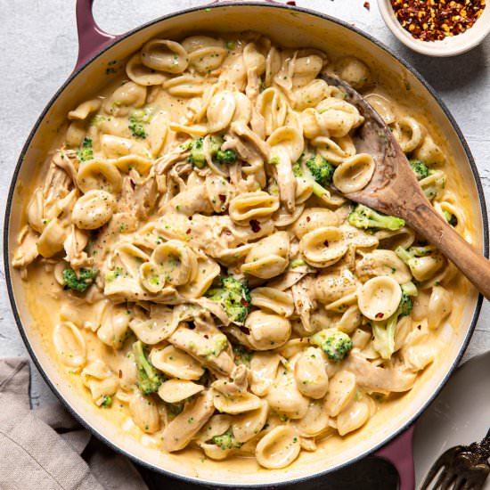 Chicken Broccoli Mac and Cheese